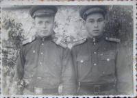 Выходцев Кирилл Федорович (на фото справа) Выходцев Кирилл Федорович (на фото справа)